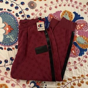 NWT Men’s Champion Sweatpants Size 2XL